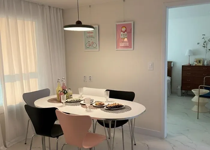 In Breeze, 넓은 3룸 3베드, 2호선신림역세권, 단독주택1층 전체 アパート ソウル特別市