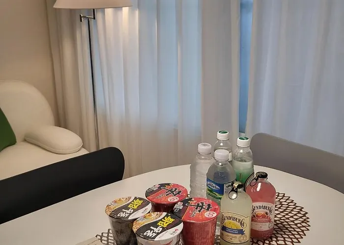 In Breeze, 넓은 3룸 3베드, 2호선신림역세권, 단독주택1층 전체 ソウル特別市